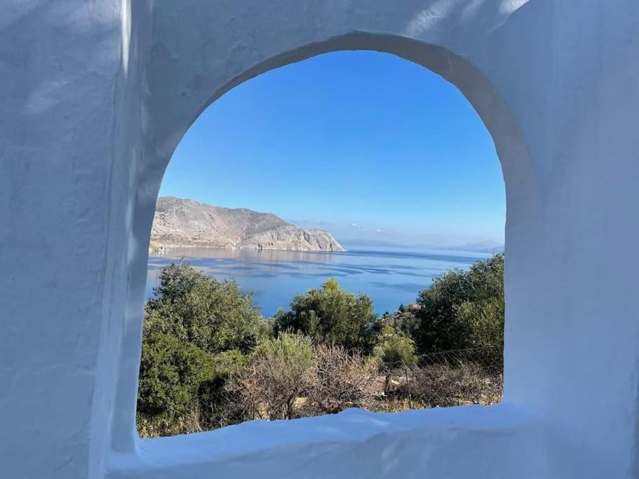 Maison Avec Terrasses Et Vues Sými Luaran gambar